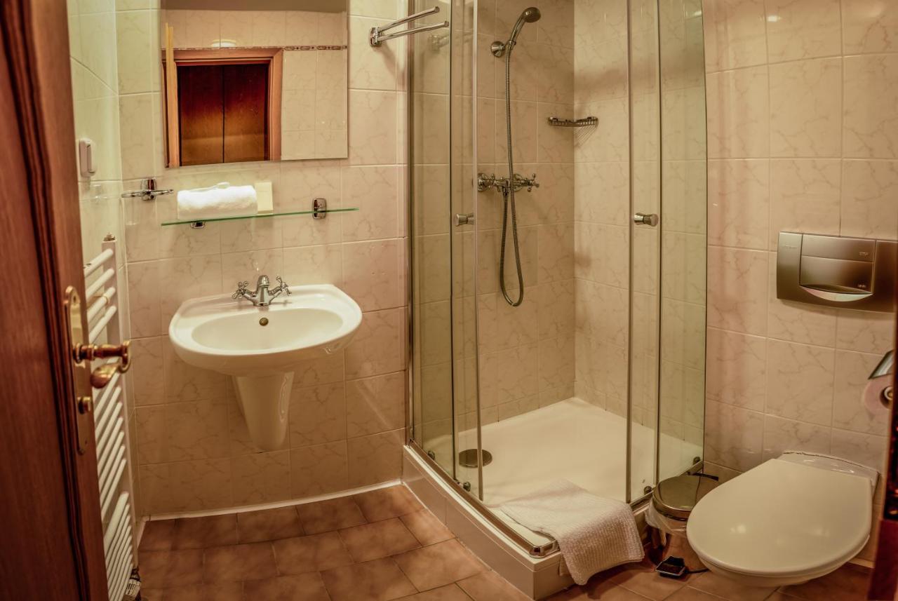 הבליצ'קוב ברוד Hotel Brixen מראה חיצוני תמונה