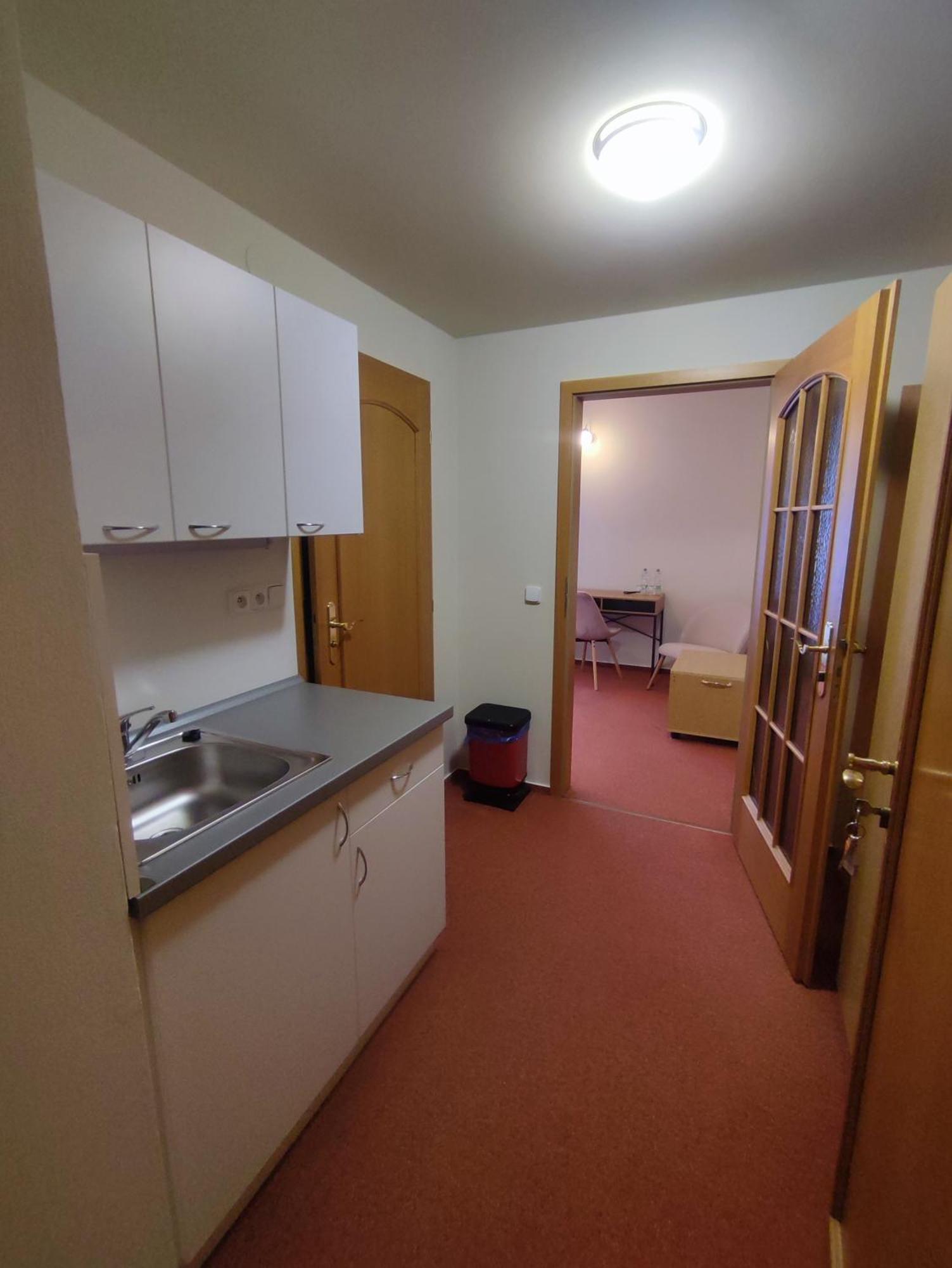 הבליצ'קוב ברוד Hotel Brixen מראה חיצוני תמונה